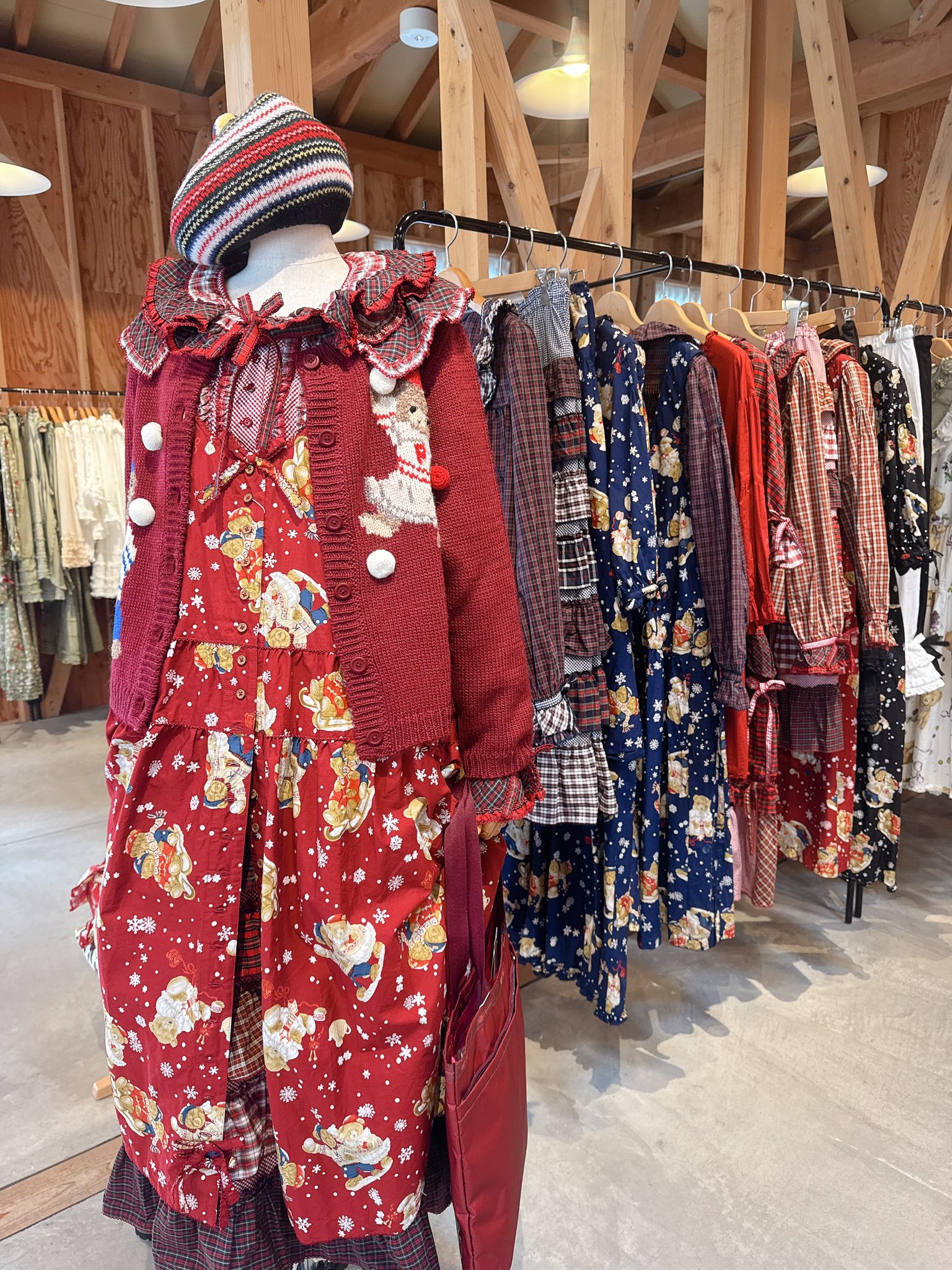 hanaさんのピンクハウス❤️ PINK HOUSE (@pinkhouse_staff) / X