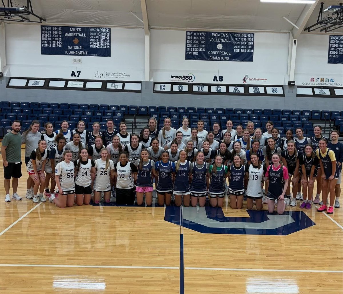 agracemartin28's tweet image. Thank you @Matty_Mo12, @VPArnoldCC, @CCCougarsWBB for a great experience and Elite camp! I am thankful for the opportunity!