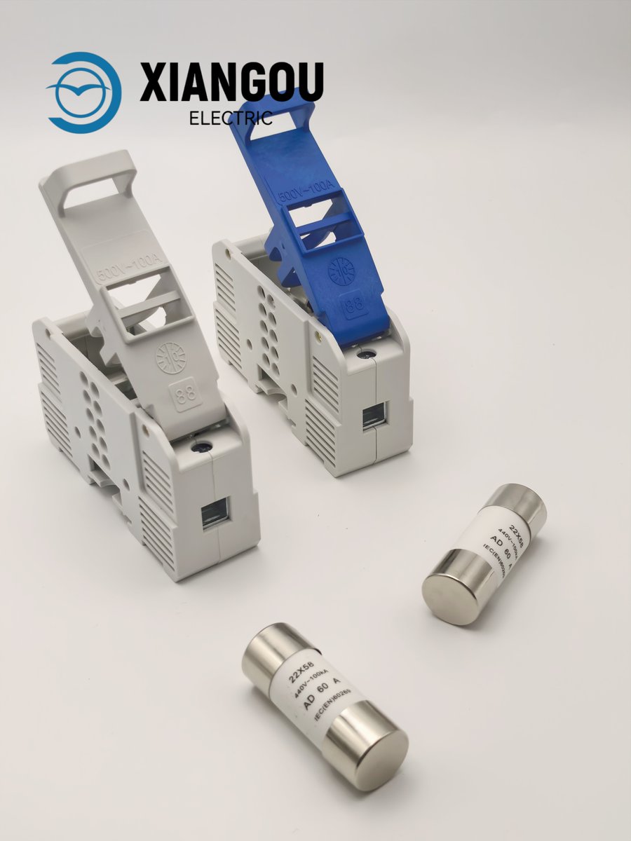 Xiangouelectric's tweet image. What&apos;s the weakest link in your cabinet?

Don&apos;t let it be the fuse base.

The RT58 series brings:

Rock-solid connections

Self-extinguishing PA body

Up to 3 neutral derivations

Designed for reliability. Built for industry.

#EngineeringTwitter #IndustrialTech #Hardware