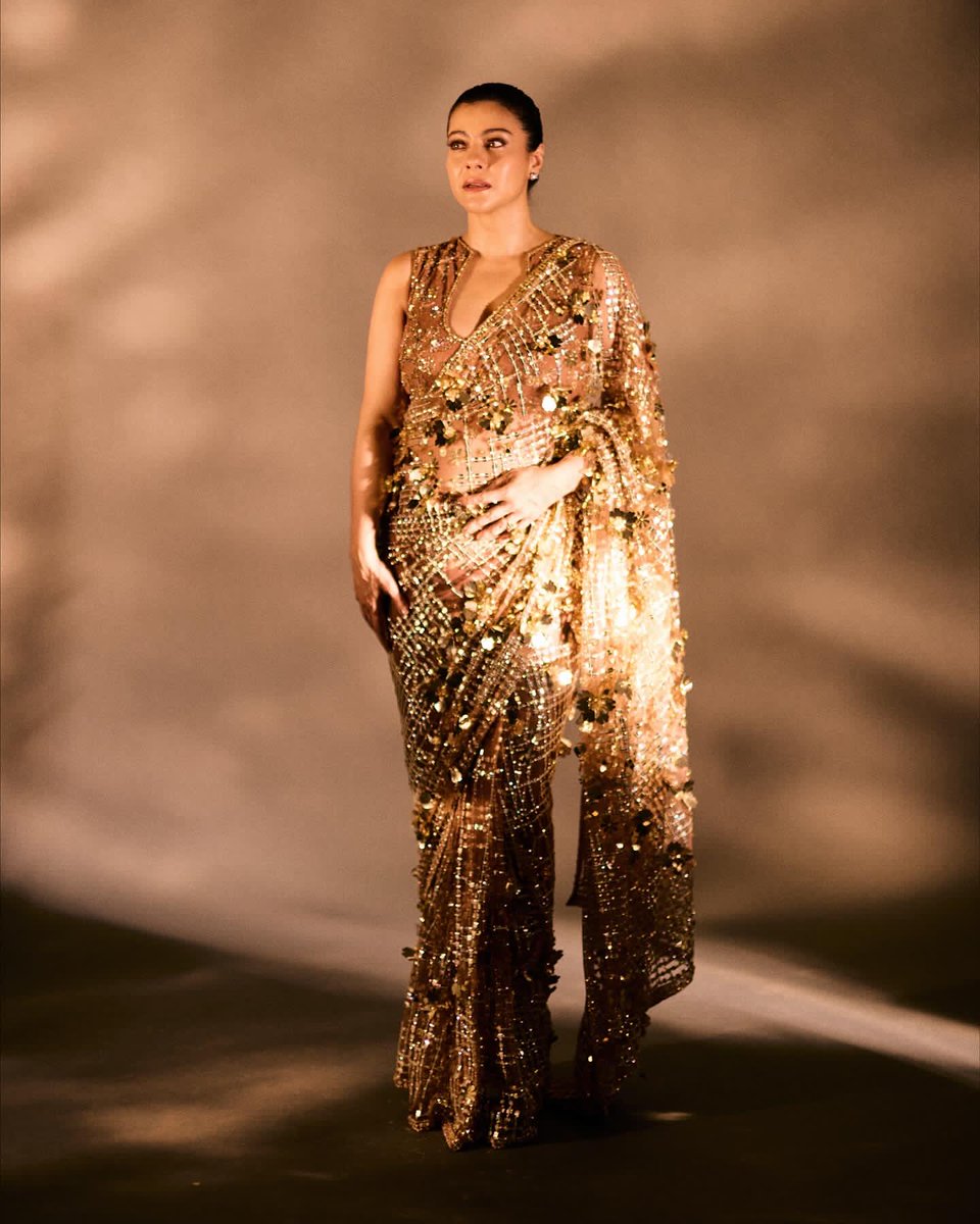Weekendvibes_'s tweet image. Kajol Devgan ✨🥰

#Kajol #KajolDevgan