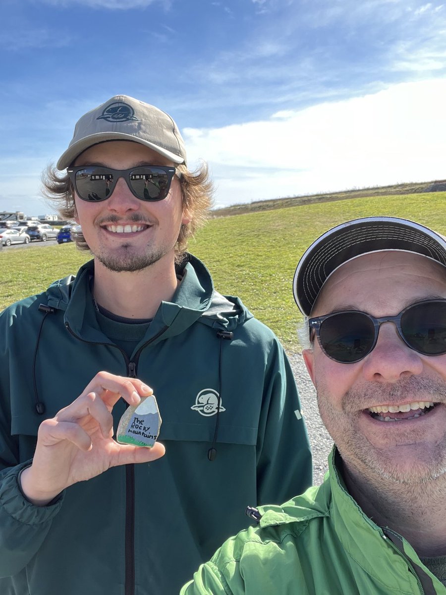 Lakeview_Farm's tweet photo. Well Little Rock  from Winnipeg to Rockies Alberta and Saskatchewan your on next journey dropping you at Louisbourg, Cape Breton https://t.co/K0gVgm9VKz
