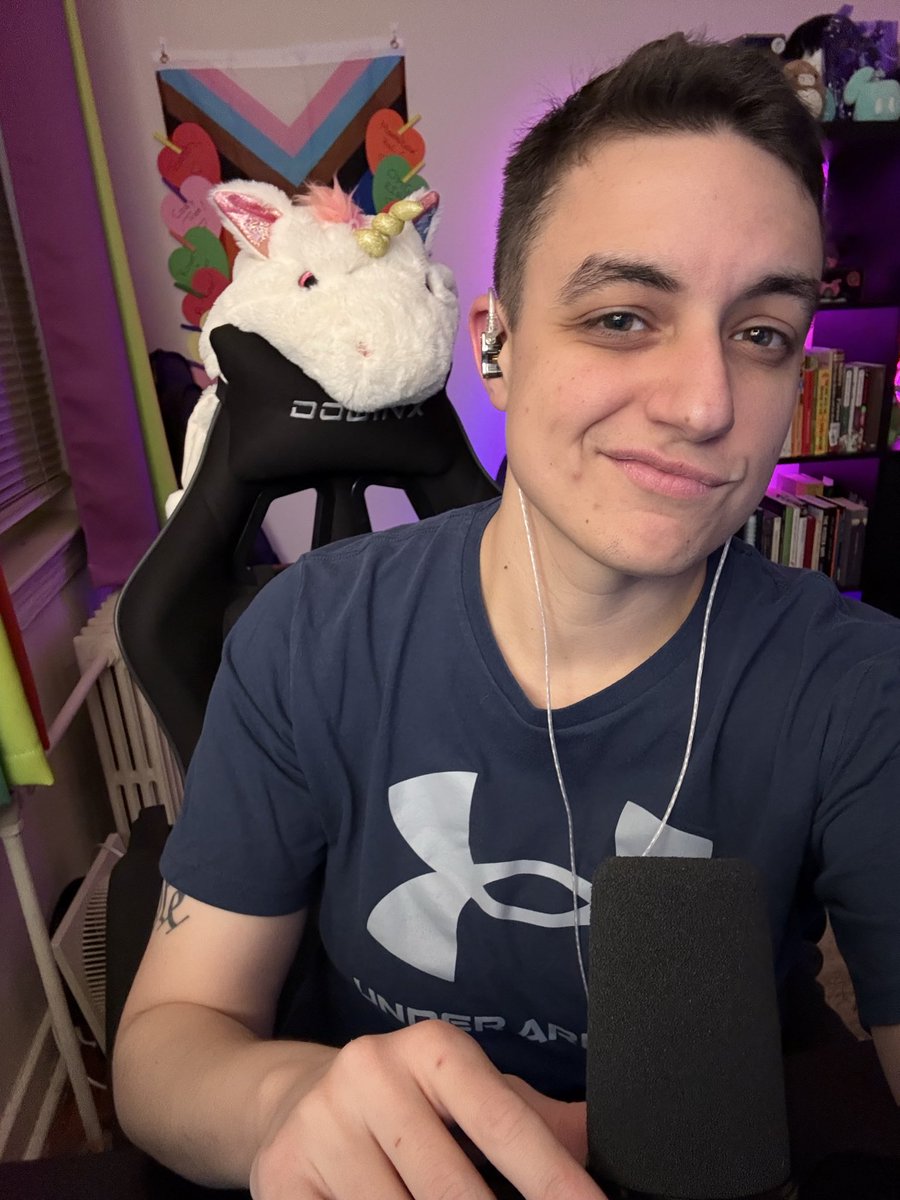 STILL PLAYING WARZONE OVER BATTLEFIELD! 😂

LIVE RIGHT NOW Twitch.tv/firewall362 💜