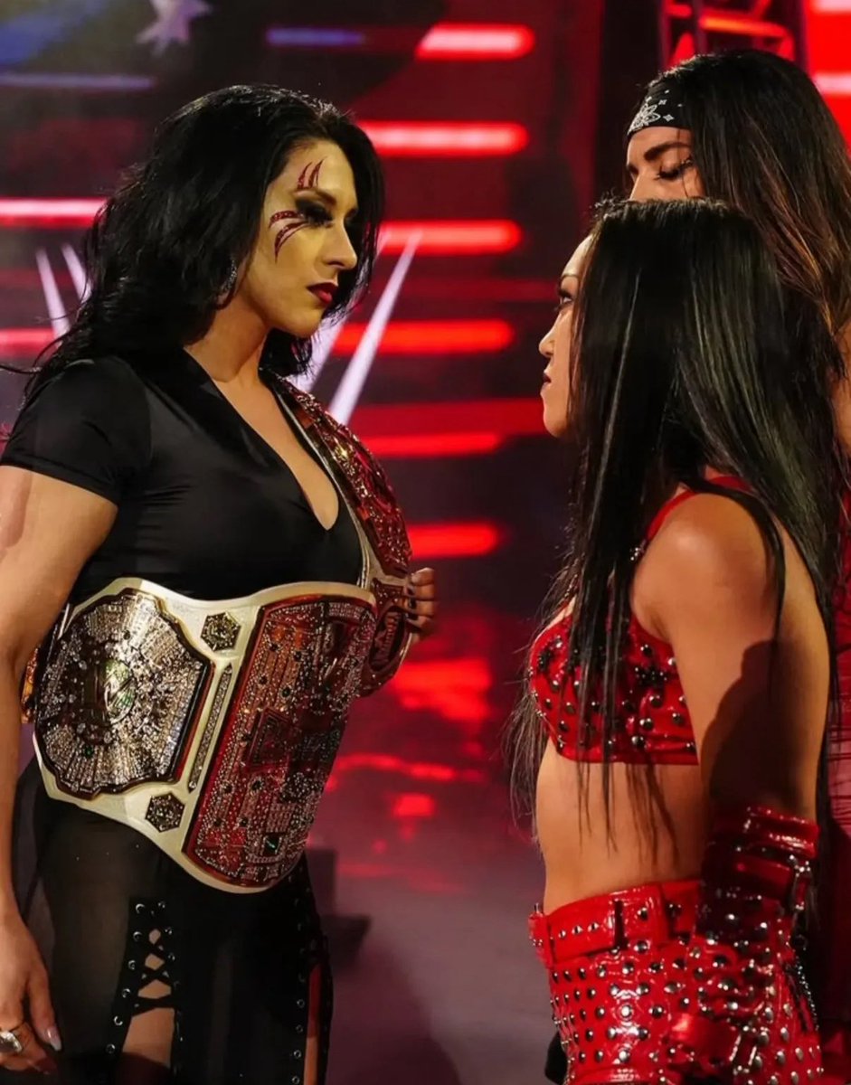roxanne_wwe's tweet photo. I promise I’ll get everything they’ve tried to take away from me.

☆ https://t.co/JpCLpFFxcK