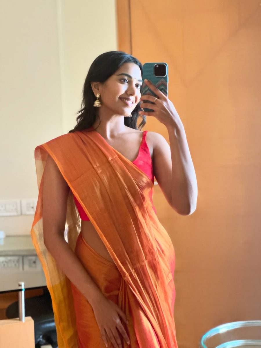 Weekendvibes_'s tweet image. Shivathmika Rajashekar ❤️🥰

#Shivathmika #ShivathmikaRajashekar
