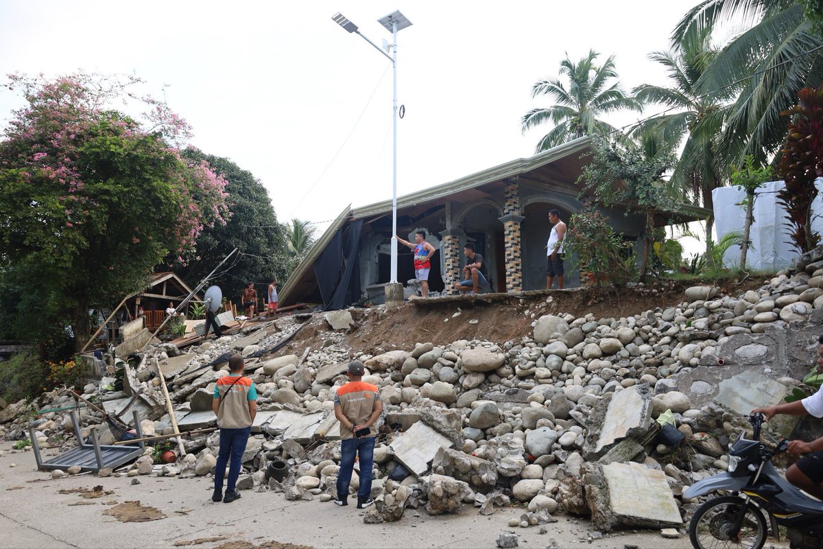 worldvisionph's tweet image. Visible damages were found in key structures and homes across the town.

➡️ bit.ly/DonateForEarth…

#PrayforThePhilippines #WorldVisionPH
#PhilippineEarthquakes #FaithInAction