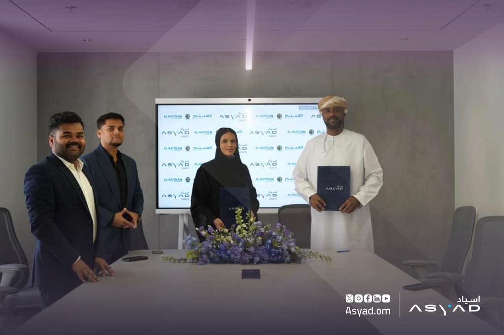 #ASYAD_Ports &amp; Free Zones signed an agreement with Al Haitham Investment to handle dry bulk cargo at ASYAD Duqm Terminal.
The partnership enhances operational efficiency and strengthens Duqm Port’s role as a leading regional trade and logistics hub.