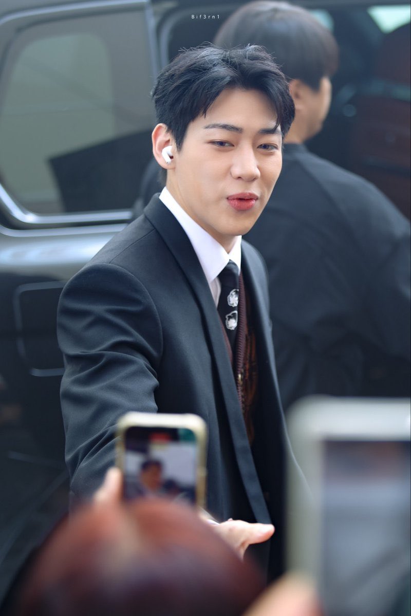 BamBamFandom's tweet photo. ทะเบียนรถวันนี้  ร -8383

#กรรมกรข่าวxBamBam_HOMETOWN https://t.co/rJIEFdE749