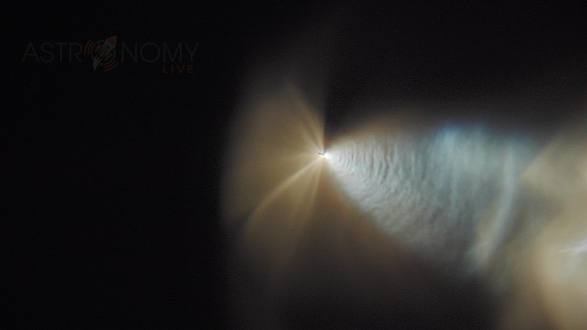 Astronomy Live tweet media