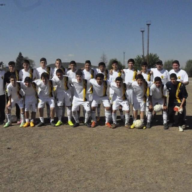 BelloFabrii's tweet photo. @JuannGaaa Lindo Baile nos pegó hace 10 años 😅 https://t.co/U9Q9MQkLem