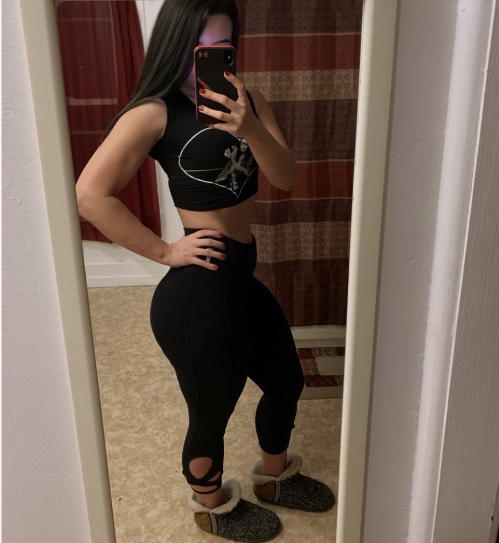 Marias4455's tweet photo. A good girl is black only right? https://t.co/Kwepyjb4AM
