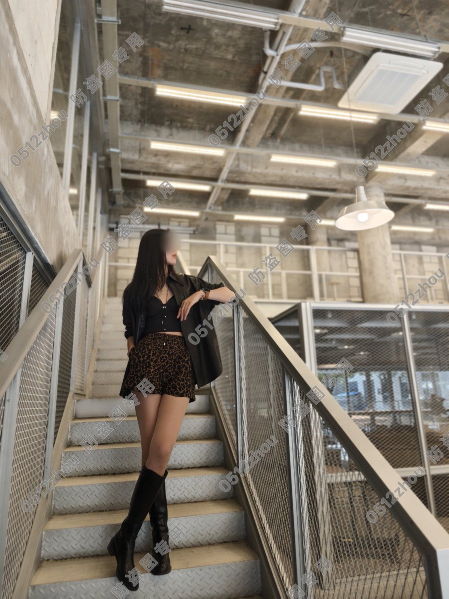 沉沦的人妻 tweet media