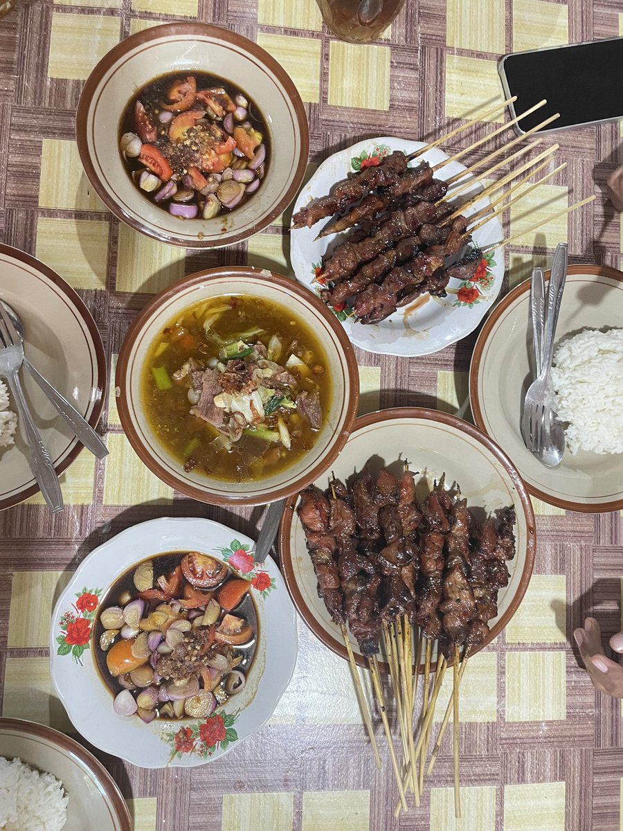 Ningnining94's tweet photo. #satekambing https://t.co/5QBywm0MmW