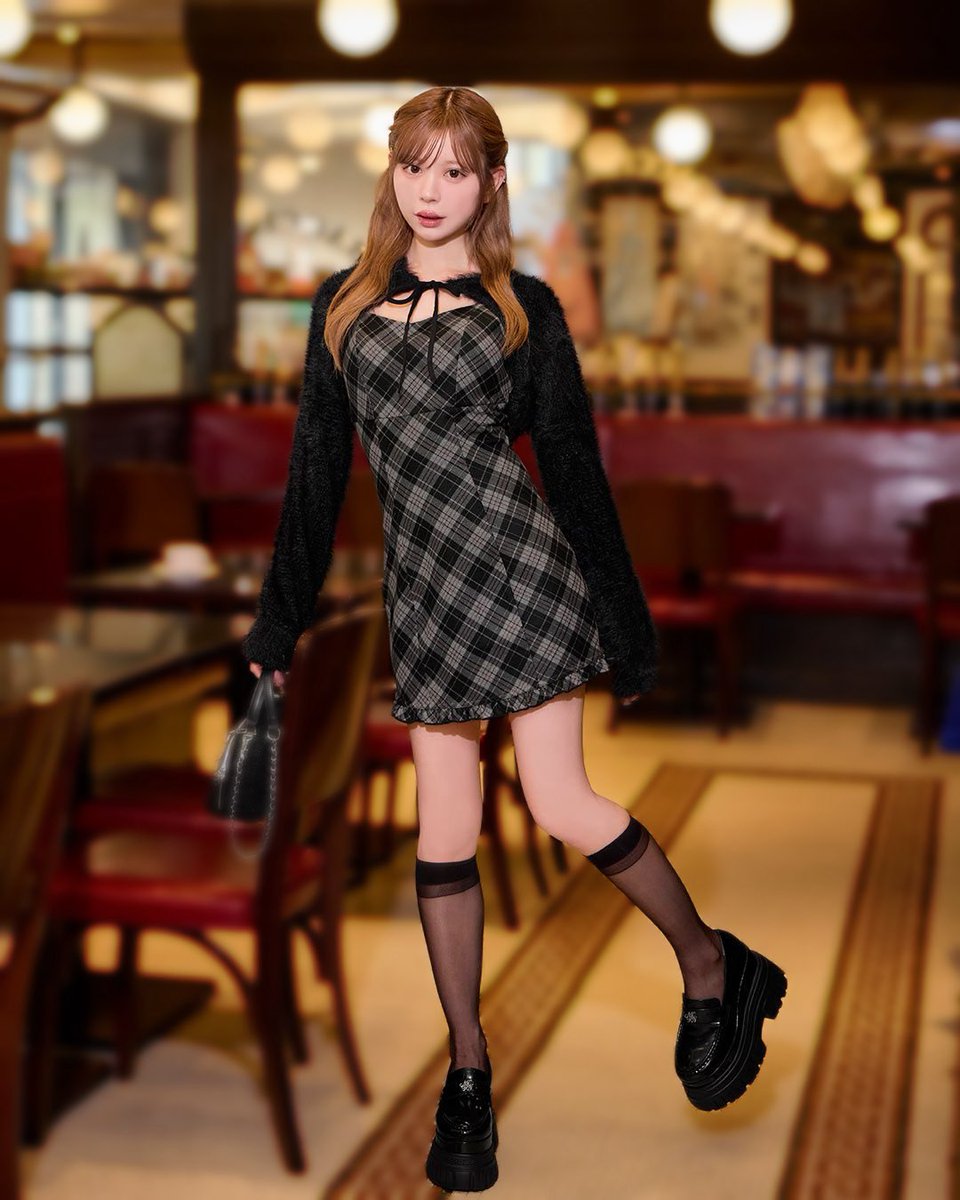 𝐍𝐄𝐖 𝐀𝐑𝐑𝐈𝐕𝐀𝐋 】 チェック柄にすそのフリルが甘くてかわいい