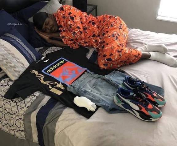 daddybludd's tweet image. the night before overwatch season 19