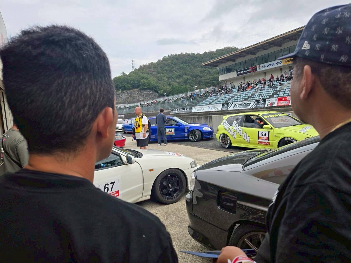 w_gear46's tweet photo. ノーグッド40周年の走行会、お疲れ様でした。
寝んと行ったからフラフラやったけど、一本走ったら眠気吹っ飛んでた笑
いろいろ知り合いもできて、めちゃくちゃ刺激もらって、次の目標もできました。
#bakabonracing 
 #nogoodracing https://t.co/NDeGcsonCB
