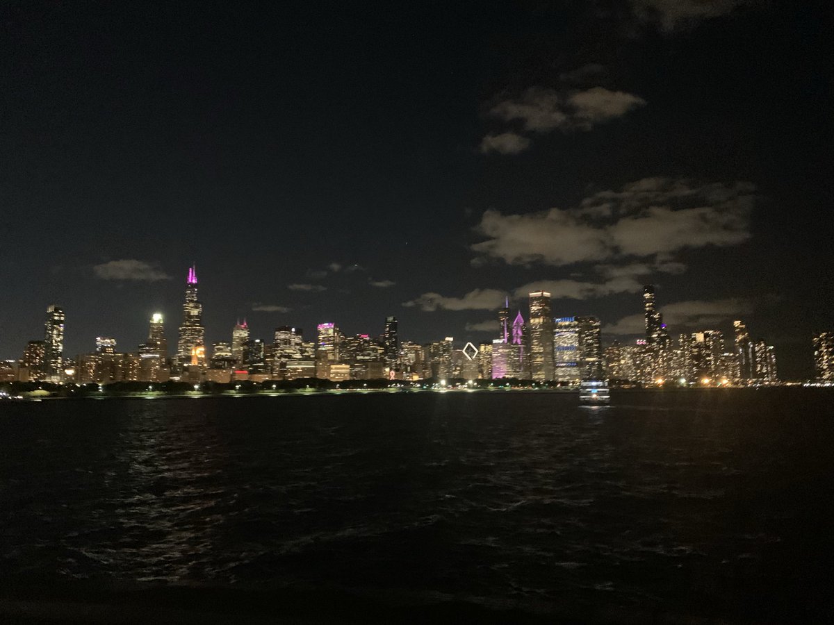 Beautiful Chicago, Illinois. New gallery from my visit last week - patmoriarty.com/chicago/