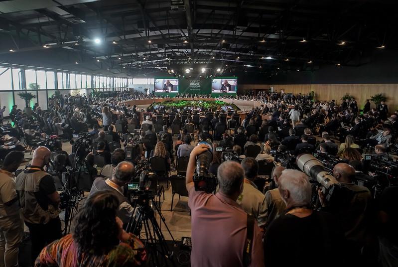 Ethiopia is taking part in the Pre-COP30 Ministerial Meeting in Brasília. On the occasion, Amb. <a href="/leul_tadesseA/">Leulseged T Abebe</a> highlighted the Addis Ababa Declaration outcome of the 2nd Africa Climate Summit (#ACS2 ) as a key input for COP30. He reaffirmed #Africa’s proactive role in climate