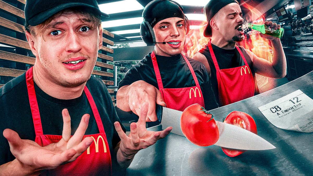 ThymusCooper's tweet photo. Nouvelle vidéo! 
J'ai travaillé au mcdo avec Anyme &amp; Mister V... 💀 (si si tkt)
<< https://t.co/kaOkb089WY  >> Merci au brave @Sitorex_ pour avoir crée l'image de présentation de la vidéo YouTube  🤓☝️ https://t.co/E0MClFTDMd