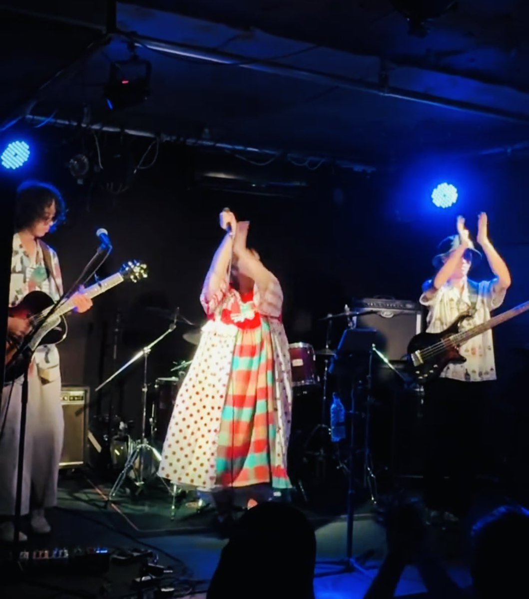 Rimless_note's tweet image. community space ANTERA
Rimless note
共同企画イベント
【POPだョ！全員集合！】無事終了‼️
ご来場頂いた皆様、演者様、ANTERAさん。
本当にありがとうございました✨

Rimless noteは
久々のトリオ編成でした✌︎

そしてこのPOPなイベント
次回は3月頃に開催できそうです🙂
感謝‼️