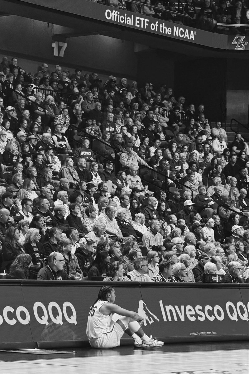 thearkvi's tweet image. azzi fudd’s aura is unmatched.