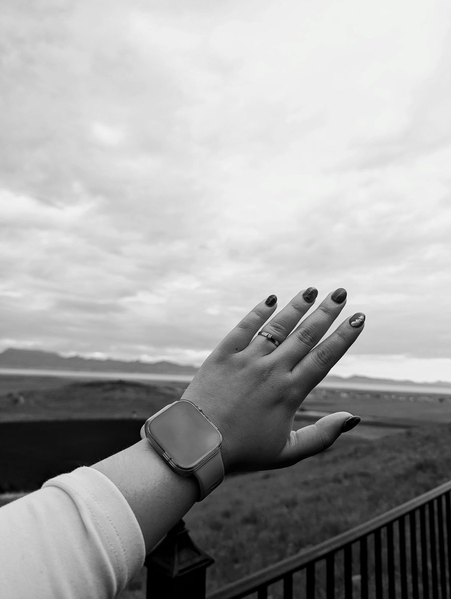 danielarey04's tweet photo. 🤍💍 https://t.co/QNgechtXji