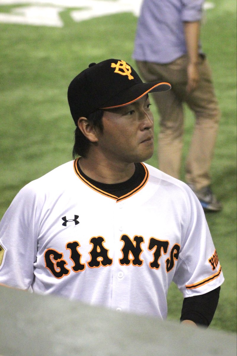 16年間お疲れ様でした💐 #長野久義 #giants