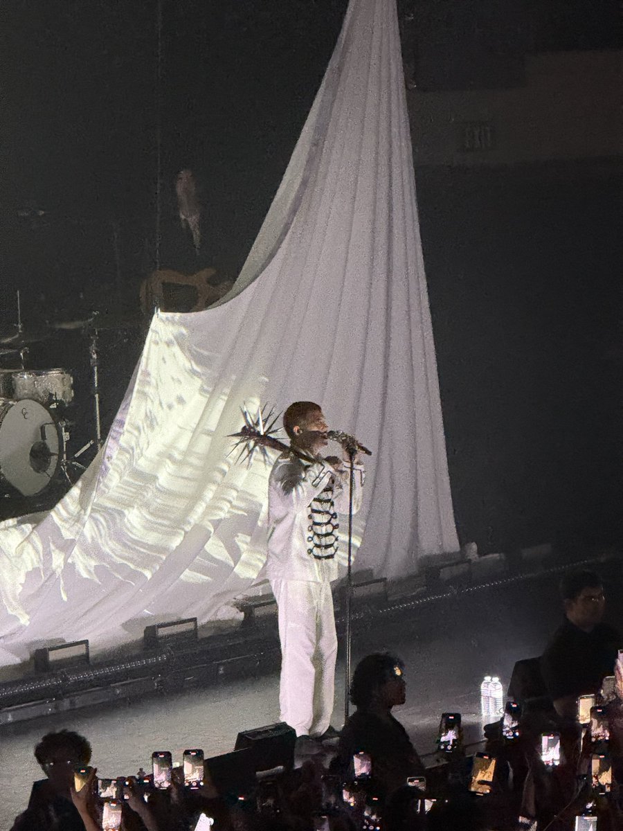 1riptide2's tweet image. leany