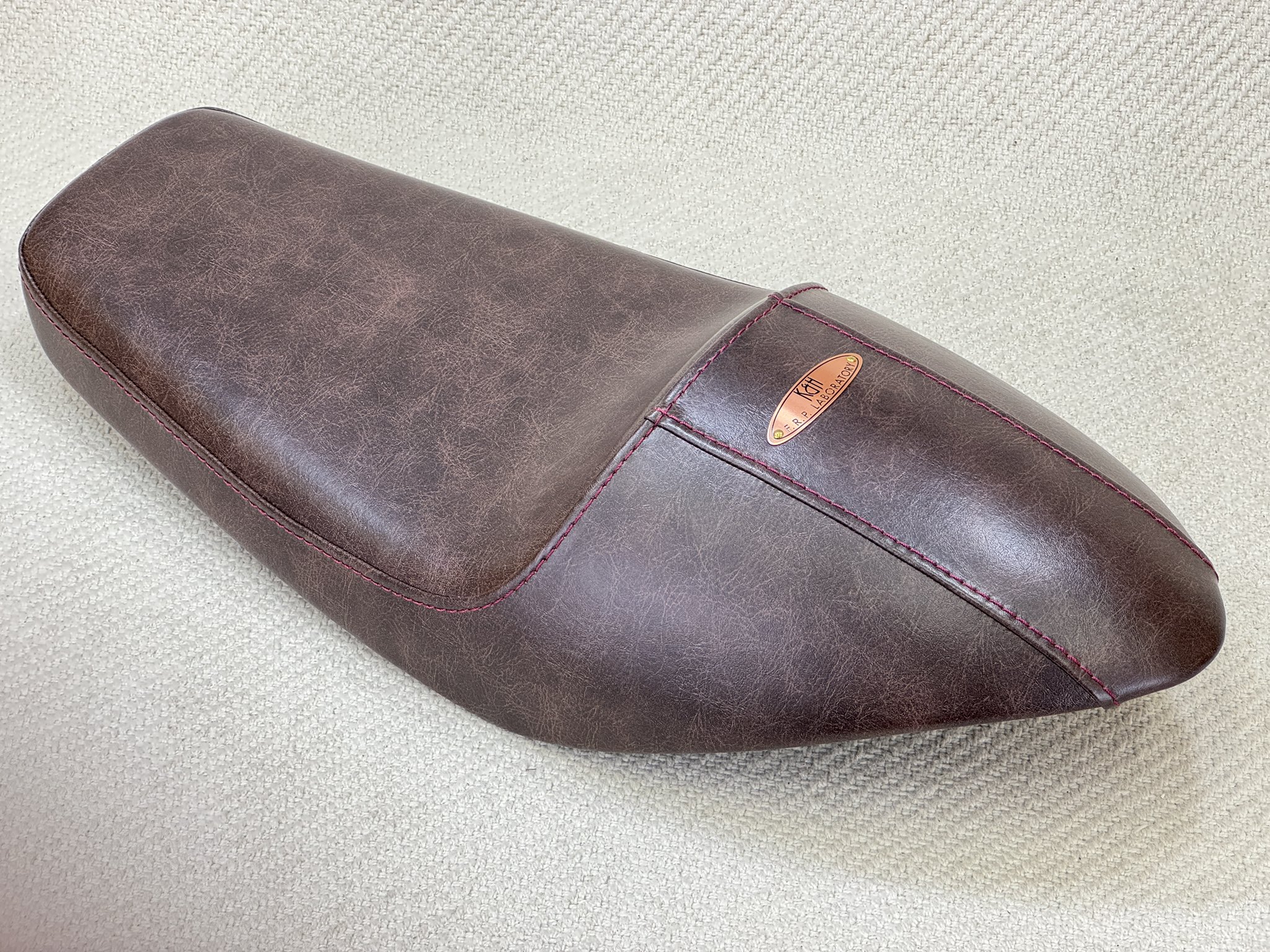 【美品】　K&H シングルシート　sr400 シングルシート 〜09SR400/500｜K＆H