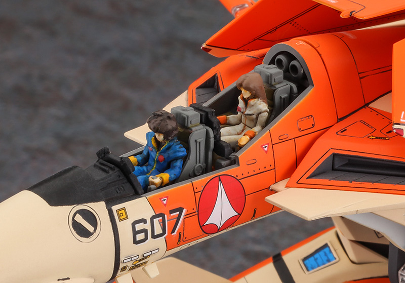 新製品情報（完成見本公開）】 一条輝と早瀬未沙のフィギュアを追加し