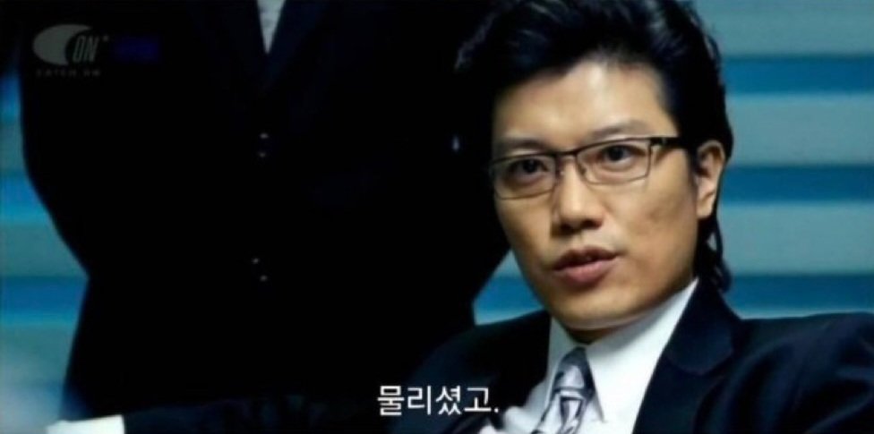 liberob's tweet image. 어리고 셩근 고래 너를 밋지 안얏더니

숏기약(期約) 능히 직켜 핑핑숑이

푸엿고나

숏잡고 갓가이 ㅅㆍ랑할제

유빅부동 하더라