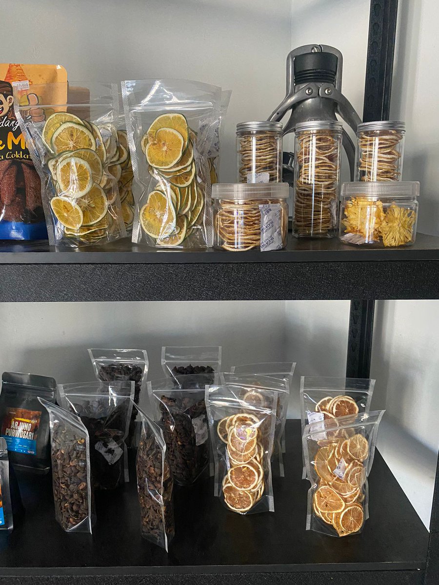 𝙀 𝙍 𝙍 𝙍 𓃠 tweet media