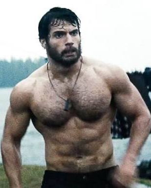 • Hollywood has Henry cavil
• Sandalwood has Yash 
#toxic #ToxicTheMovie