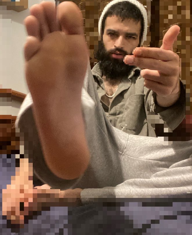 BACK ACTIVE!

It is your destiny to be a paypig for me. It’s your calling to be a HumanATM for an Arab $uperior Muslim Alpha. Just look at how insanely hot I am. Look again and again and report to my DMs.

It is MY RIGHT to drain you 😈

#findomdrains #alpha #cashmaster #drains