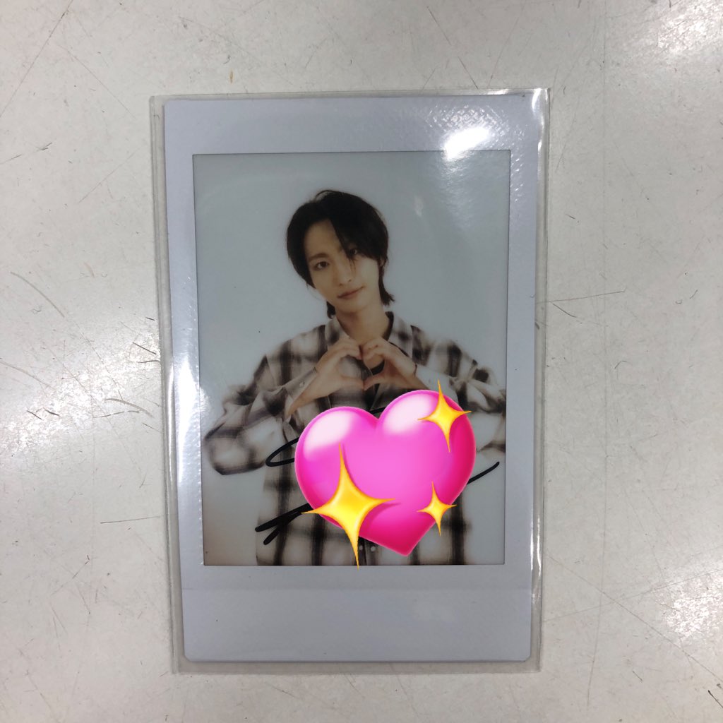 ATEEZ ソンファ 直筆サイン入り ポラロイド ポラ チェキ ATEEZ アチズ チェキ ポラロイド ポラ サイン入り 直筆 ソンファ