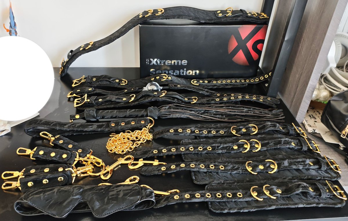 一点小情趣
套装: <a href="/XSWhip/">Xs寻悦</a>