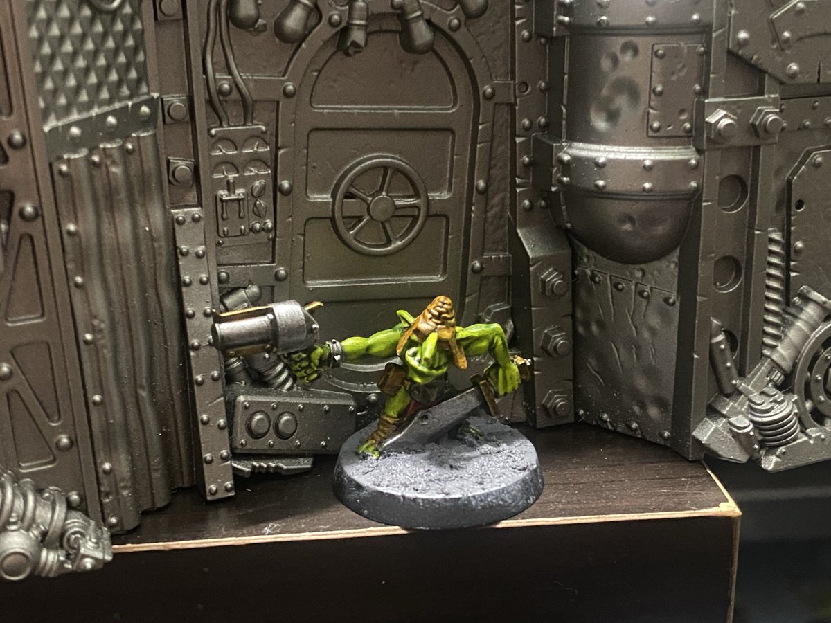 Man_Of_Wells's tweet photo. Orktober Day 13 https://t.co/UMKvKLEj61