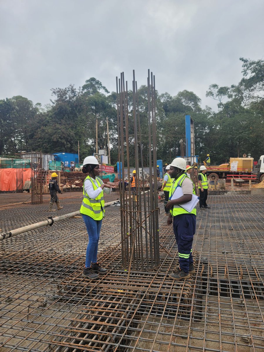 HildaMbiriire's tweet image. Precision in every bar, strength in every detail 💪🏗️ — Structural engineers turning design into reality. #StructuralEngineering #SiteWork #Rebar #CivilEngineering #TeamWork #ConstructionLife
@Ramakirambi