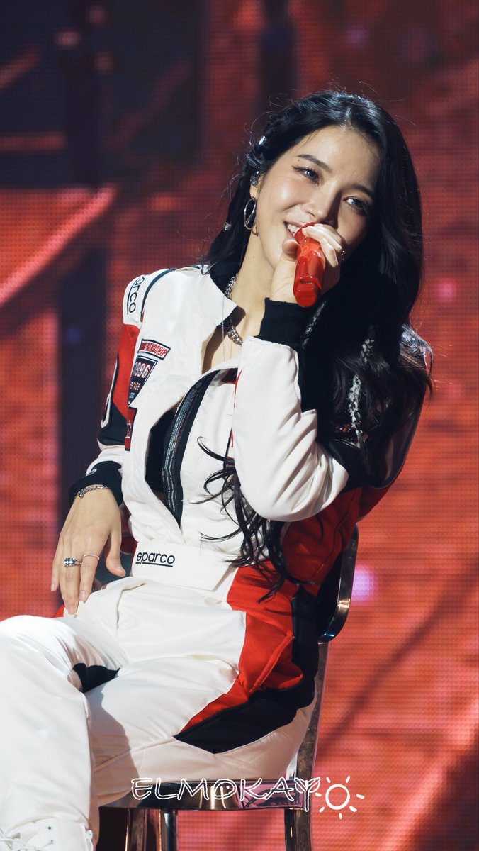 elmokayc's tweet image. 251012 Solar 3rd Concert Solaris in Seoul 

❤️‍🔥

#솔라 #SOLAR
#마마무 #MAMAMOO
@RBW_MAMAMOO