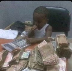 256Rootyherman's tweet photo. 6yr old future imaginations after starting to rear one hen https://t.co/dPVYZ8uyuZ