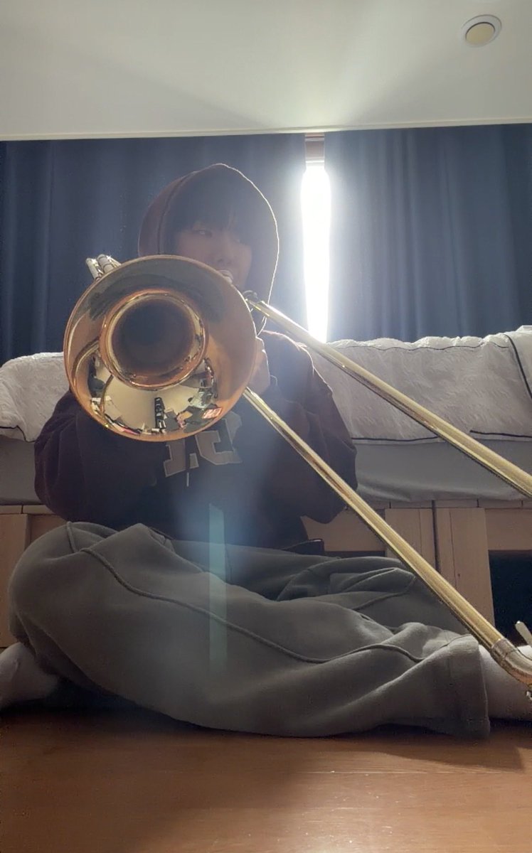 mylifeki's tweet photo. 🎺 https://t.co/SRswBxF7PT