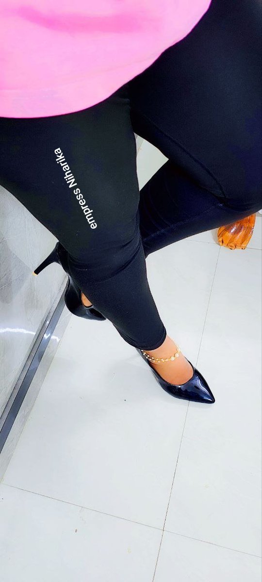 empressniharika's tweet photo. "grace in every step ✨"
"Confidenc looks good on me👠"
"Elegance ismy attitude 💋"
"Power, poise,and heels ,- MY KIND OF TRIO👑

"I don't chase, I attract💞" https://t.co/A1HwFuSqXs
