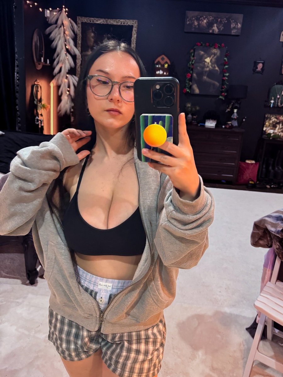 Hoodie and boxer, ready to rot in bed.