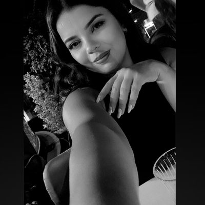 EsenNese's tweet photo. #YeniProfilResmi https://t.co/uvMyW5Tvj5