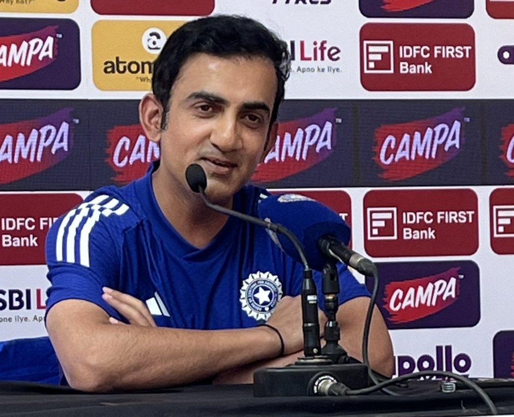 rohitjuglan's tweet image. World Cup is 2.5 years away. It is important to stay in the present. They both are quality players. Hopefully those 2 will have a successful tour”
- GG on RoKo