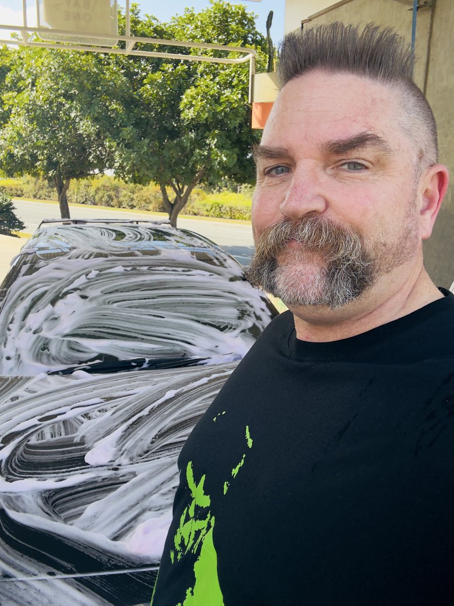 red42dragon_'s tweet image. Washing 🧽 the AMGeebers #AMGA45 #HyperHatch #onemanoneengine #TheBestorNothing