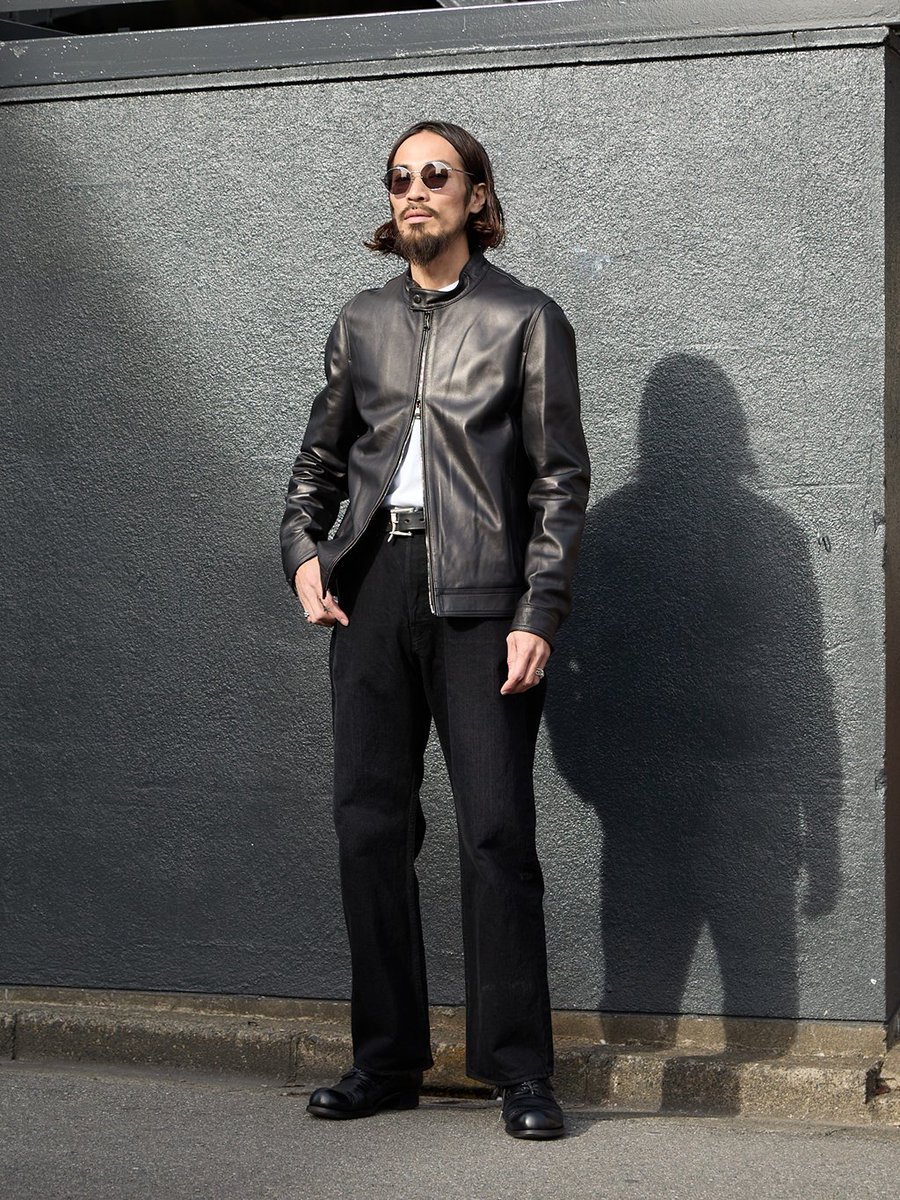 ＼今なら約1万5000円分ポイント還元✨／
【別注】EMMETI｜ブランドの名作をアップデート

シルクのような滑らかさを持つ極上ラムレザーを使用した、高級感のある一着。
🔗arknets.link/4nSPd9I

#エンメティ #レザージャケット #arknets