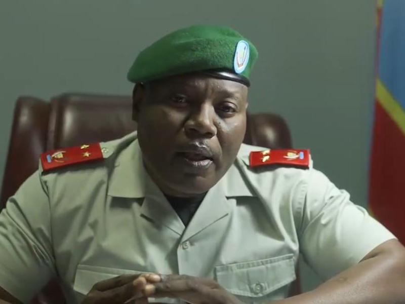 OrmanBola1's tweet image. #RDC : le Général KASONGO KABWIK est entrain de réaliser un travail titanesque au niveau du service national. Grâce à la communication assurée notamment par @JeanPierreKAYE1 et @elysee_odia ,on peut découvrir ses exploits. Le pays est fier de vous cher compatriote. Bravo👏