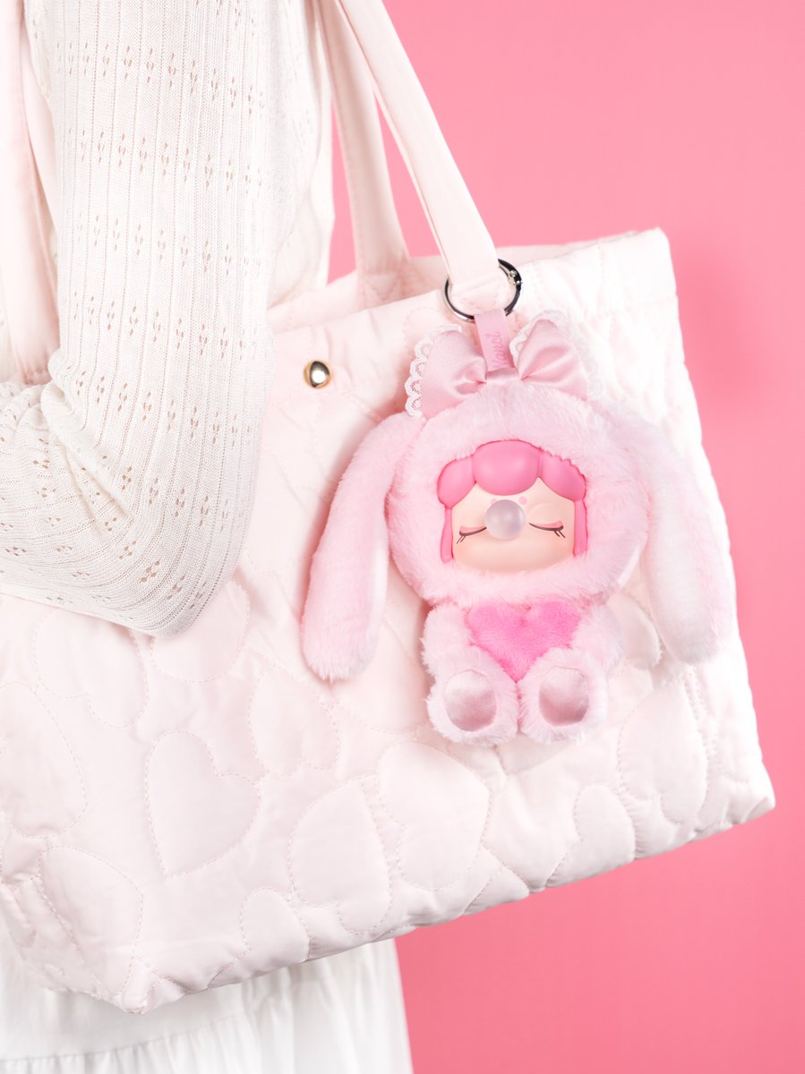 ✨実店舗限定✨】 💗Nanci ラブバニー（ぬいぐるみチャーム） 胸に