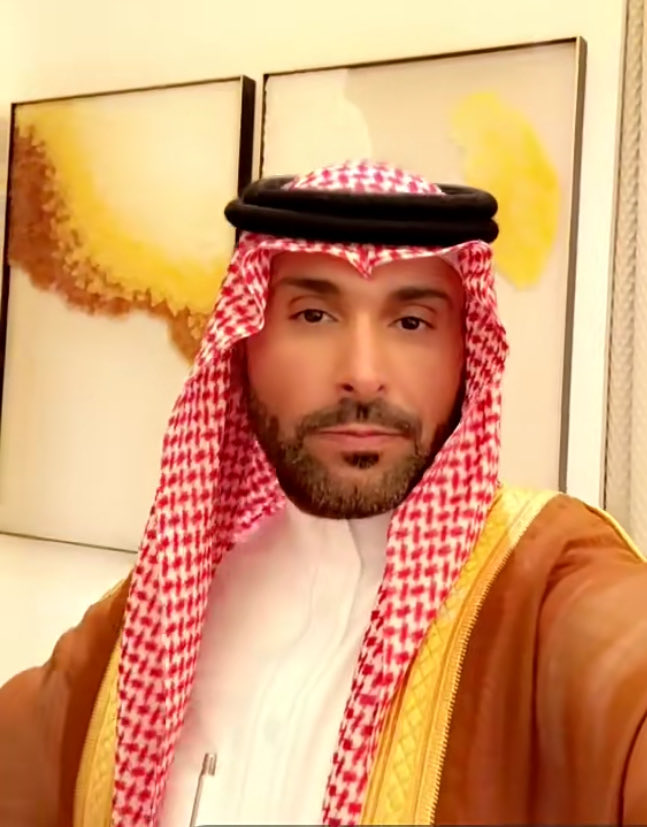 #RallyeDuMaroc

يسعد صباحكم 

بطل العالم وبطل ورالي داكار 

الكابين /يزيد محمد الراجحي 

النجم السعودي في رياضه المحركات 

حفظك الله ورعاك