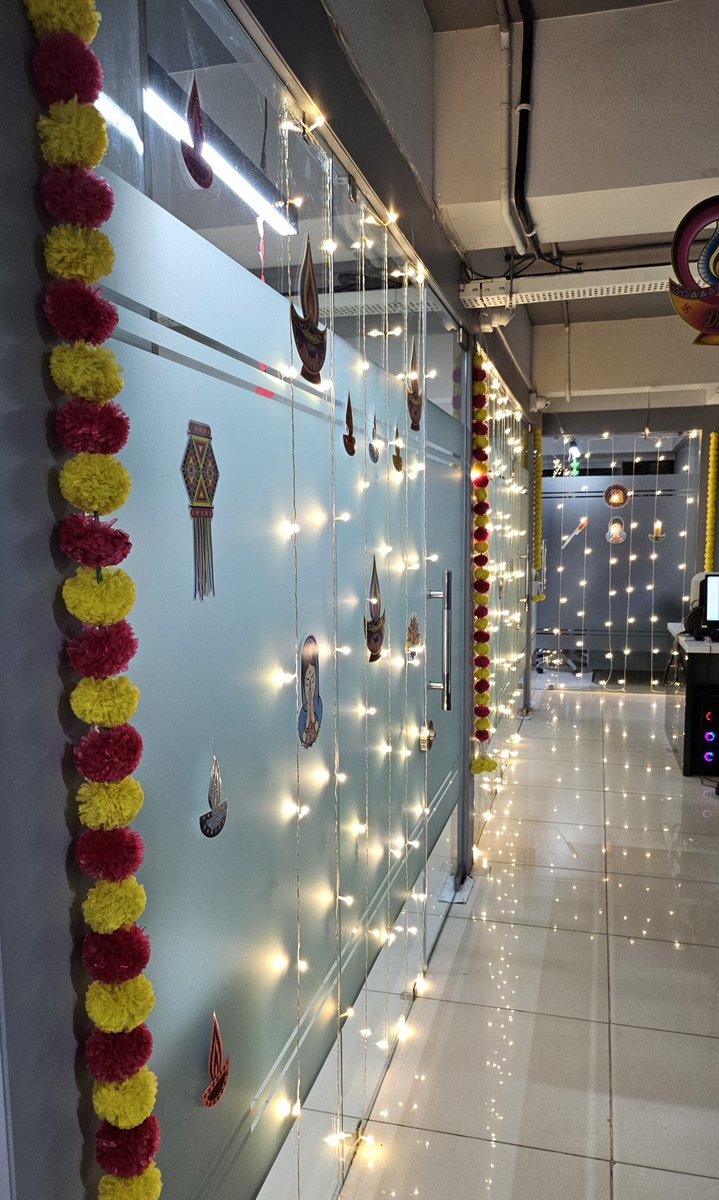 devstreeit's tweet image. Our office got a Diwali glow-up! ✨
Devstree is shining with lights, smiles, and festive energy.
Here’s to new beginnings, teamwork & positivity! 💫
#Diwali2025 #HappyDiwali #FestivalOfLights #TeamSpirit #DevstreeITServices